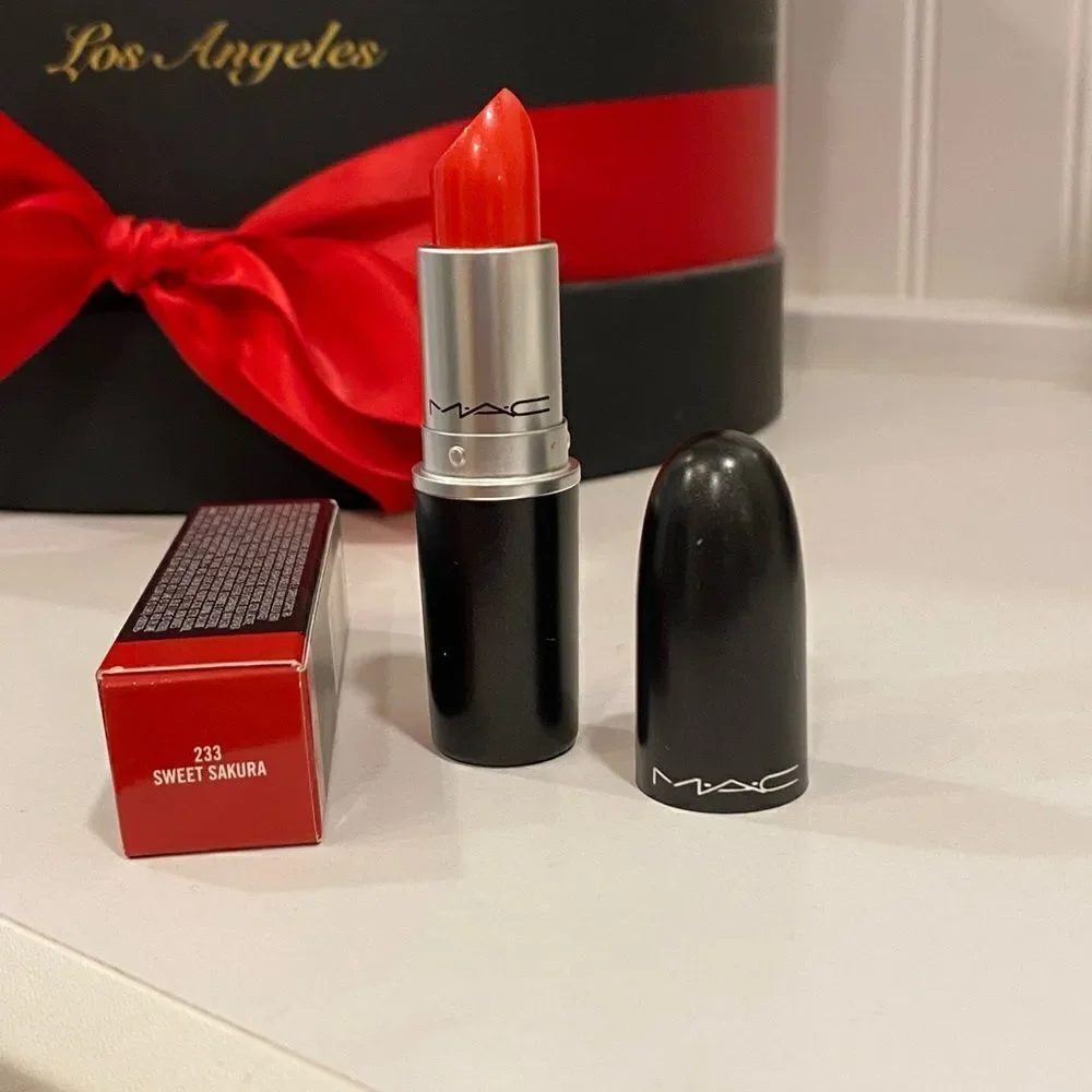 Mac cremesheen lipstick sweet Sakura
